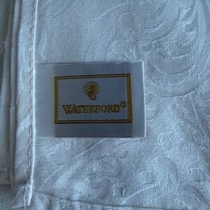 NWT Vintage Waterford Linens Set of 6‎ Napkins White Pearl Damask Barons Court